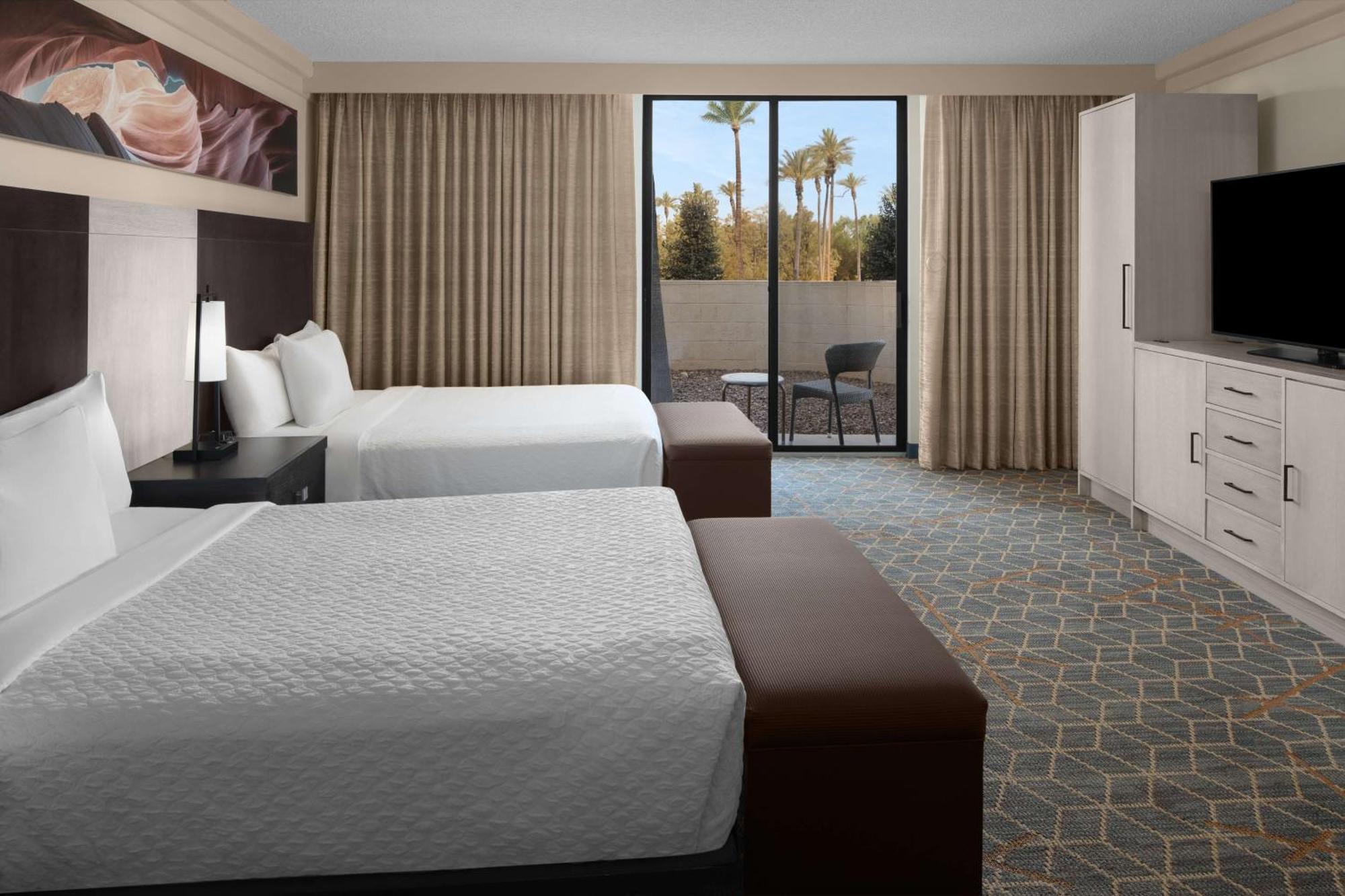 Embassy Suites By Hilton Phoenix Biltmore Exterior foto